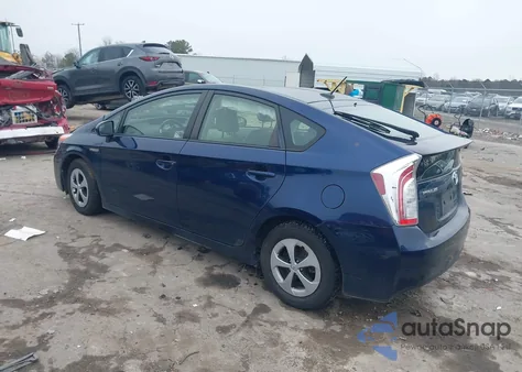 2015 Toyota Prius Four из США, поврежденный, VIN JTDKN3DU0F1953819